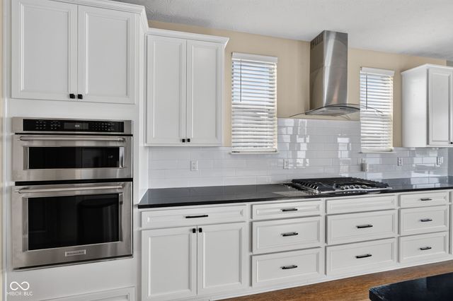 7249 Spayside Drive N, Noblesville, IN 46062