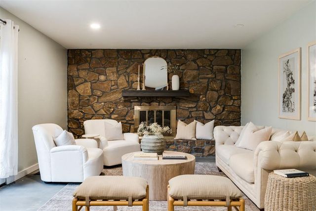 3809 NE 141st Circle, Edmond, OK 73013