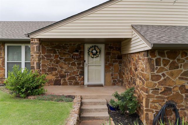 3809 NE 141st Circle, Edmond, OK 73013