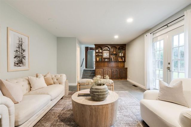 3809 NE 141st Circle, Edmond, OK 73013
