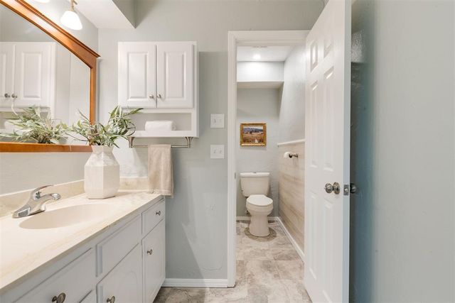 3809 NE 141st Circle, Edmond, OK 73013