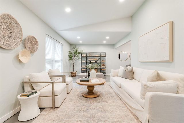 3809 NE 141st Circle, Edmond, OK 73013