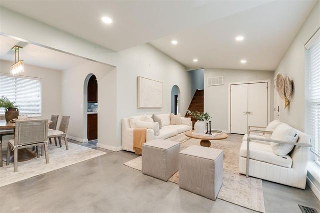 3809 NE 141st Circle, Edmond, OK 73013