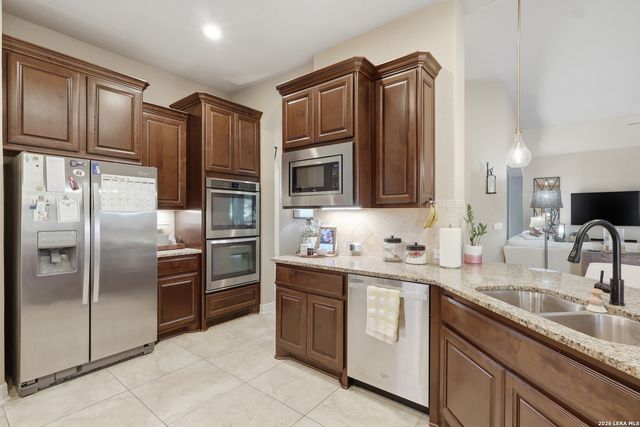 1918 Capella Crk, San Antonio, TX 78260