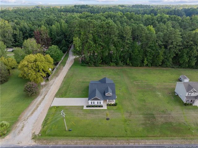 632 Hayes Road, Spring Lake, NC 28390