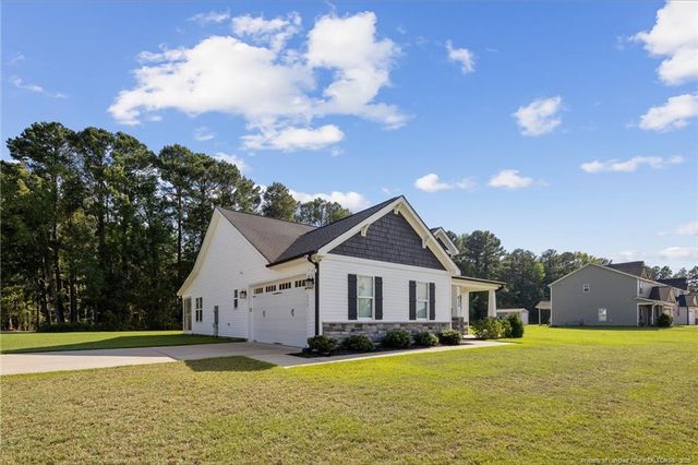 632 Hayes Road, Spring Lake, NC 28390