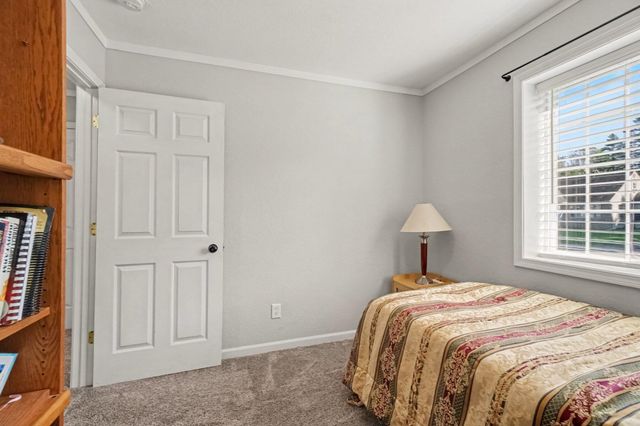 409 E Division Street, Vicksburg, MI 49097