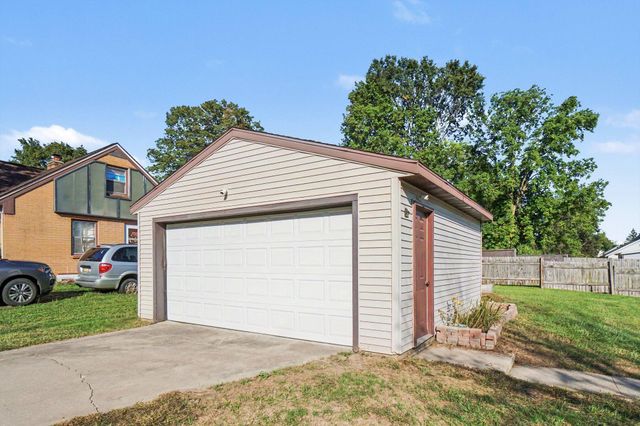 409 E Division Street, Vicksburg, MI 49097