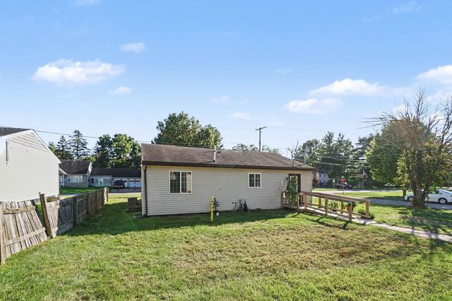 409 E Division Street, Vicksburg, MI 49097