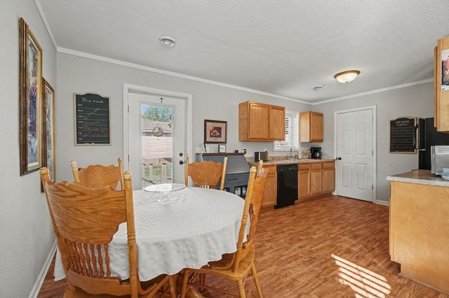 409 E Division Street, Vicksburg, MI 49097