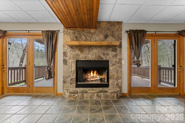 113 Cardinal Drive, Franklin, NC 28734