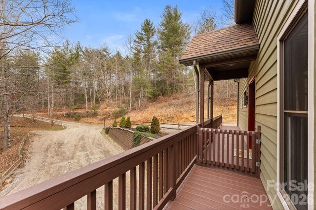 113 Cardinal Drive, Franklin, NC 28734