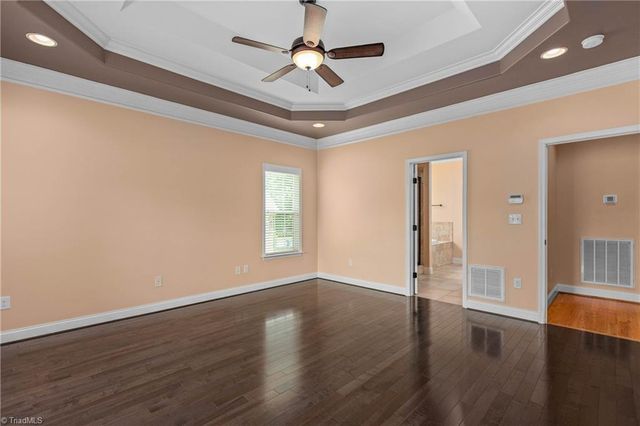 215 Essex Farm Road, Advance, NC 27006