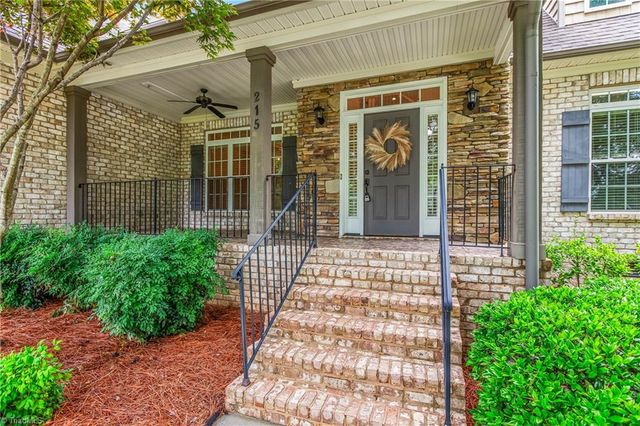 215 Essex Farm Road, Advance, NC 27006