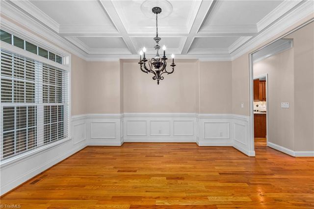 215 Essex Farm Road, Advance, NC 27006