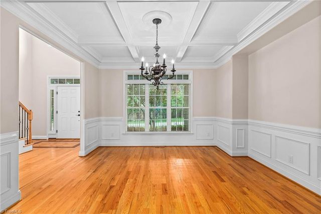 215 Essex Farm Road, Advance, NC 27006
