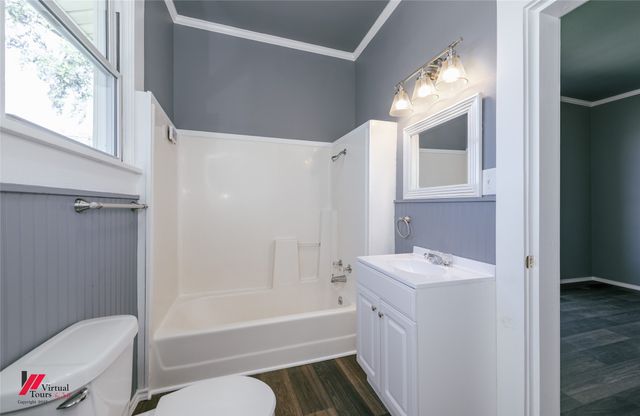 309-311 sycamore Street, Logansport, LA 71049