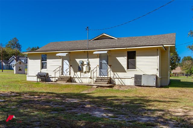 309-311 sycamore Street, Logansport, LA 71049