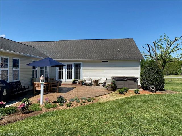 251 Carriage Trace Lane, Lexington, NC 27295