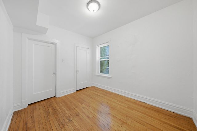 7741 S Yates Boulevard, Chicago, IL 60649