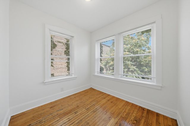 7741 S Yates Boulevard, Chicago, IL 60649