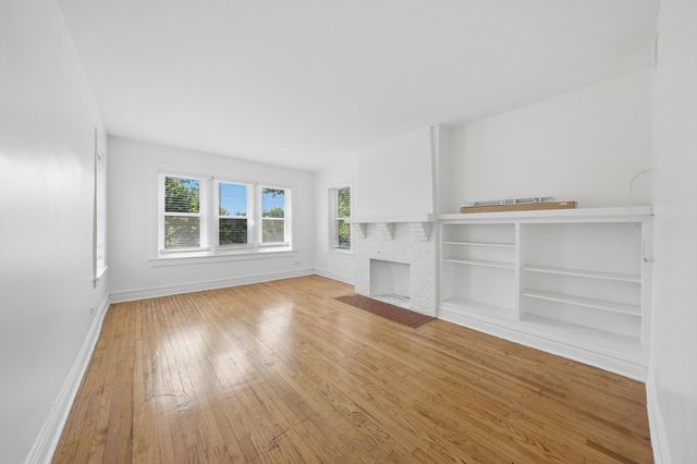 7741 S Yates Boulevard, Chicago, IL 60649