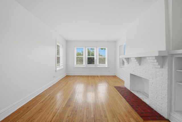 7741 S Yates Boulevard, Chicago, IL 60649