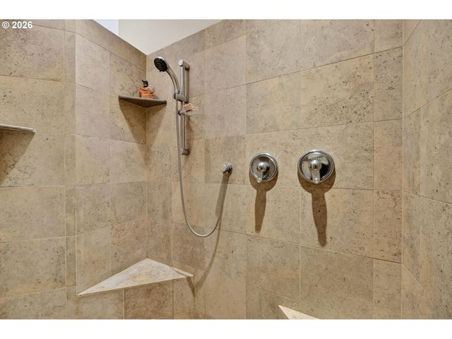 1276 Nw Meadows Dr, Mc Minnville, OR 97128