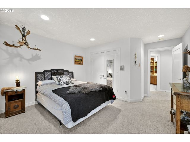 1276 Nw Meadows Dr, Mc Minnville, OR 97128