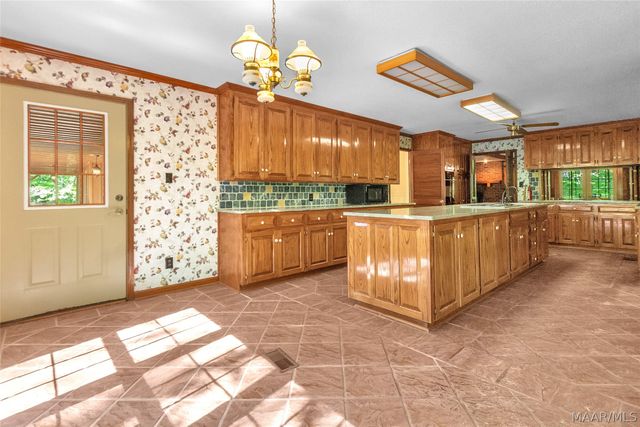 371 Harrogate Springs Road, Wetumpka, AL 36093