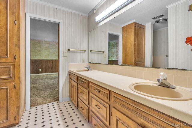371 Harrogate Springs Road, Wetumpka, AL 36093