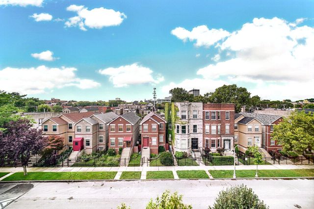 3541 S Prairie Avenue 4, Chicago, IL 60653