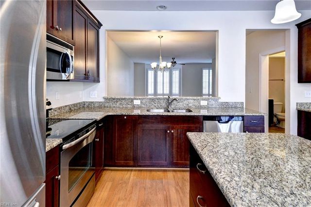 105 Laydon WAY, Yorktown, VA 23692