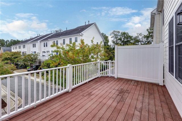 105 Laydon WAY, Yorktown, VA 23692