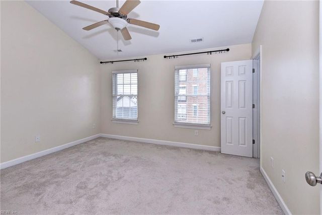 105 Laydon WAY, Yorktown, VA 23692
