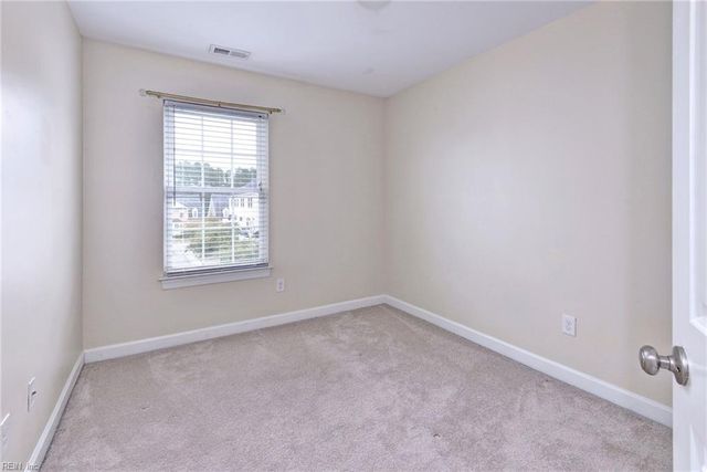 105 Laydon WAY, Yorktown, VA 23692
