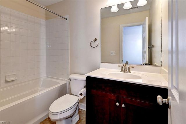 105 Laydon WAY, Yorktown, VA 23692