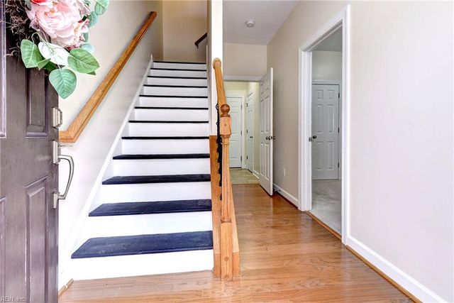 105 Laydon WAY, Yorktown, VA 23692