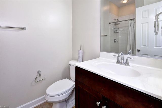105 Laydon WAY, Yorktown, VA 23692