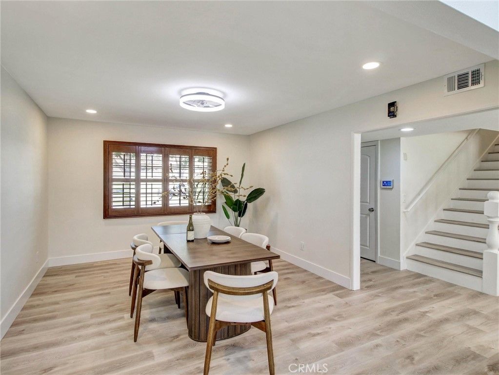 Image 7 of property listing at 1832 E Turmont, Carson, CA 90746