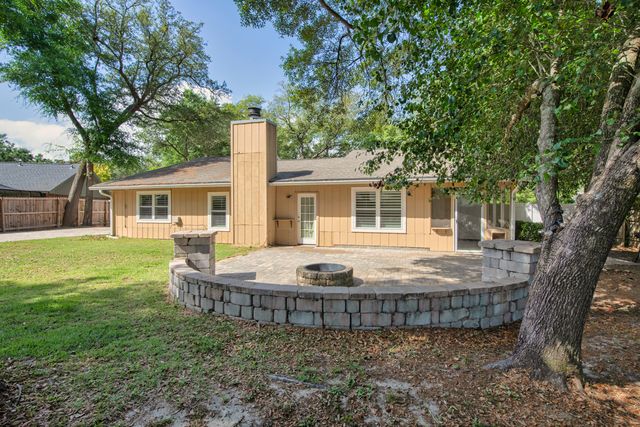 318 Jamaica Way, Niceville, FL 32578