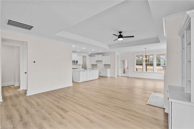 5600 Penguin Drive, Summerfield, NC 27358