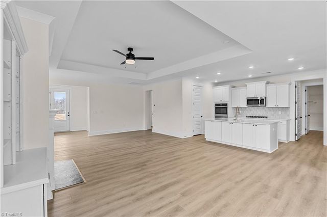 5600 Penguin Drive, Summerfield, NC 27358