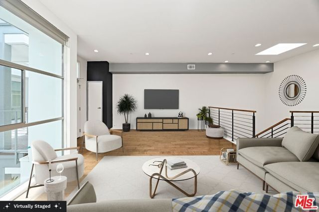 3119 Via Dolce 302, Marina Del Rey, CA 90292