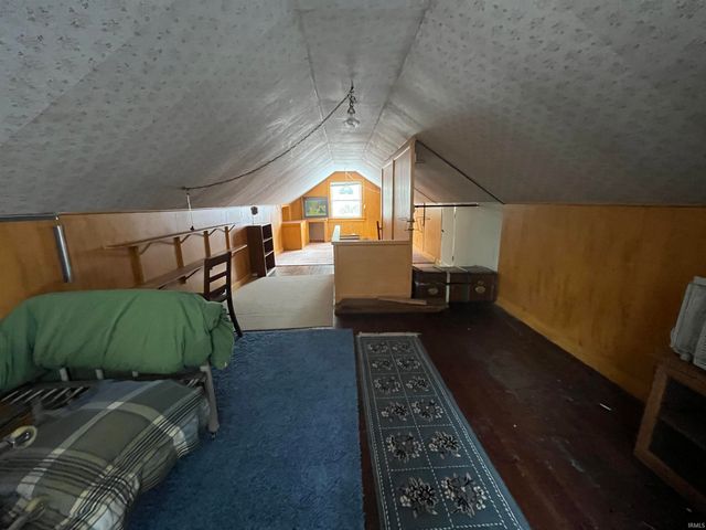 19556 N Paxson Drive, South Bend, IN 46637