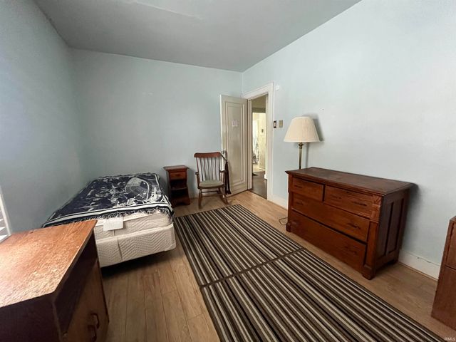 19556 N Paxson Drive, South Bend, IN 46637