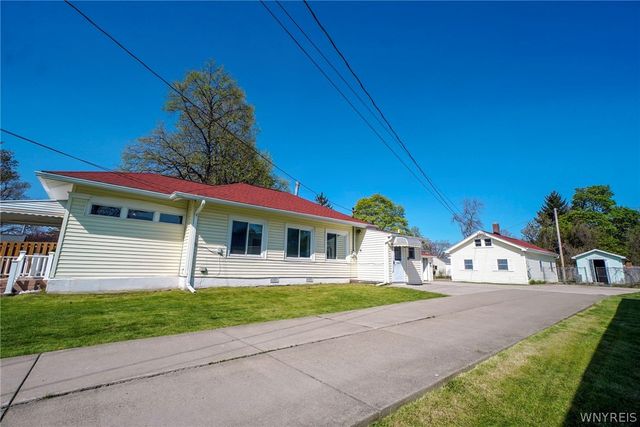 3146 Winsted Road, Hamburg, NY 14075