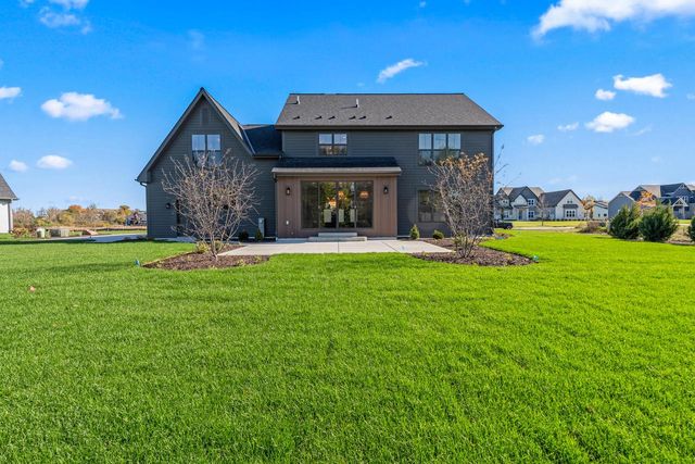 4685 Merrick TRAIL, Brookfield, WI 53045