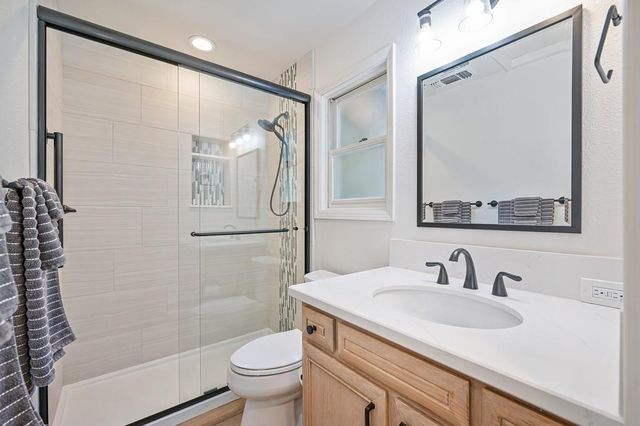 29082 Ridge View Rd, Foresthill, CA 95631