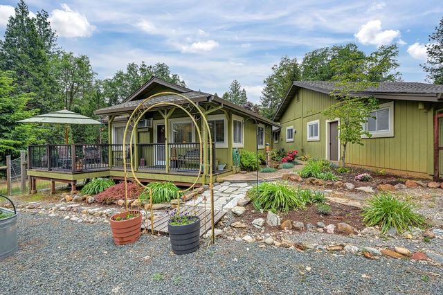 29082 Ridge View Rd, Foresthill, CA 95631